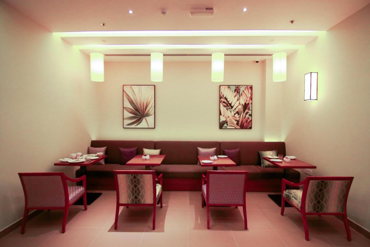 Centara Muscat Hotel Oman מראה חיצוני תמונה